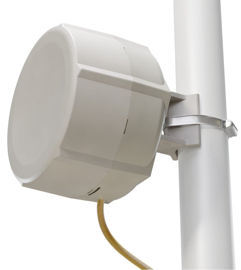 MikroTik RouterBOARD SXTR&FG621-EA