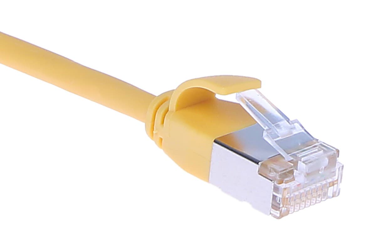 Masterlan comfort patch kabel U/FTP, extra slim, Cat6A, 0,25m, žlutý, LSZH